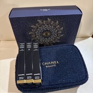 CHANEL Lip Gloss Trio with Navy and Gold Case